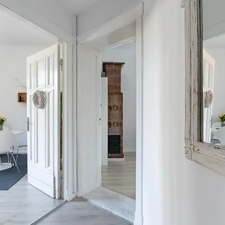 Kierunek Deluxe Ii Krolowej Jadwigi 7 *